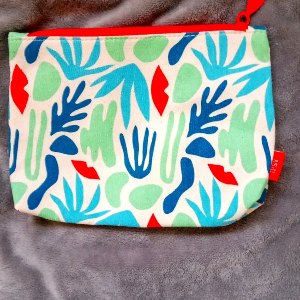 ⭐ 5 for $10 IPSY Bag